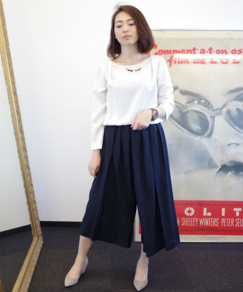 22 OCTOBRE（ヴァンドゥ－オクトーブル）の「【Oggi 12月号掲載】スエードパンプス（パンプス・レディース・カーキ/ブラウン・LARGE/MEDIUM）」の11枚目の写真