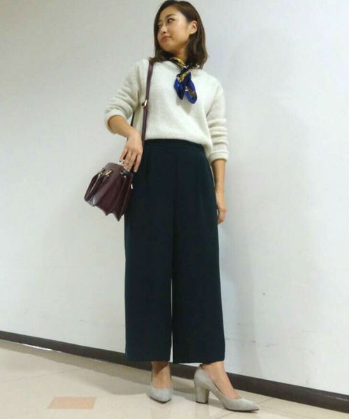 22 OCTOBRE（ヴァンドゥ－オクトーブル）の「【Oggi 12月号掲載】スエードパンプス（パンプス・レディース・カーキ/ブラウン・LARGE/MEDIUM）」の18枚目の写真