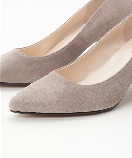 22 OCTOBRE（ヴァンドゥ－オクトーブル）の「【Oggi 12月号掲載】スエードパンプス（パンプス・レディース・カーキ/ブラウン・LARGE/MEDIUM）」の6枚目の写真