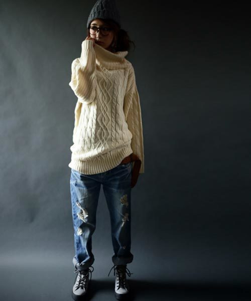 antiqua（アンティカ）の「ケーブル柄タートルニット（ニット/セーター