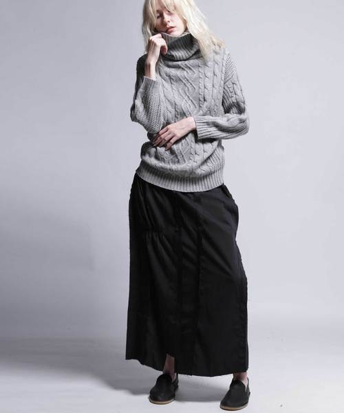 antiqua（アンティカ）の「ケーブル柄タートルニット（ニット/セーター・レディース・アイボリー/ライトグレー/ダークグレー・FREE）」の14枚目の写真