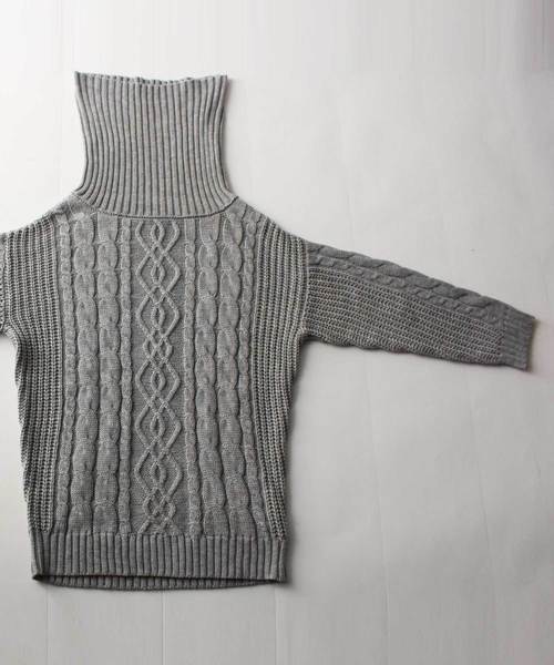 antiqua（アンティカ）の「ケーブル柄タートルニット（ニット/セーター・レディース・アイボリー/ライトグレー/ダークグレー・FREE）」の9枚目の写真
