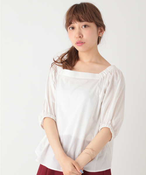 earth music&ecology（アースミュージックアンドエコロジー）の「・ボリュームスリーブプルオーバー（シャツ/ブラウス・レディース・アイボリー/ブラック/ボルドー/キャメル・FREE）」の2枚目の写真