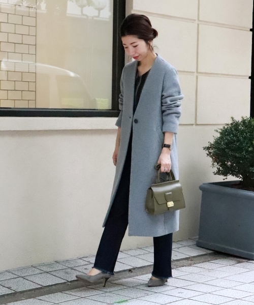 le.coeur blanc(ルクールブラン)の「ソフトダブルクロスVノーカラーコート(その他アウター・レディース・ブラック/グレー/グレイッシュベージュ・36/38)」の15枚目の写真