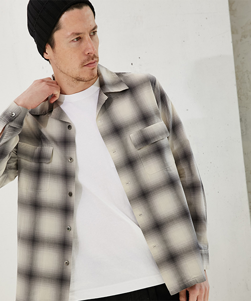 AZUL by moussy（アズールバイマウジー）の「オンブレーチェック長袖オープンシャツ（シャツ/ブラウス・メンズ・ブラック系その他/グレー系その他・LARGE/MEDIUM/SMALL）」の2枚目の写真