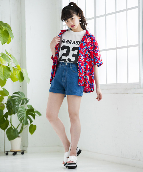 WEGO(ウィゴー)の「WEGO/デイリーハイウエストショーツ(デニムパンツ・レディース・インディゴブルー/ダークインディゴブルー/ライトインディゴブルー・SMALL/MEDIUM/LARGE)」の10枚目の写真