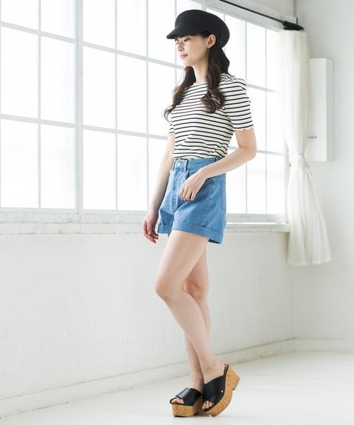 WEGO(ウィゴー)の「WEGO/デイリーハイウエストショーツ(デニムパンツ・レディース・インディゴブルー/ダークインディゴブルー/ライトインディゴブルー・SMALL/MEDIUM/LARGE)」の14枚目の写真