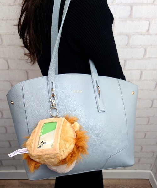 nici（ニキ）の「NICI/フィギュアパスケース ライオン（パスケース・レディース・ブラウン・ONE SIZE）」の4枚目の写真