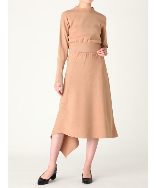 LAGUNAMOON（ラグナムーン）の「イレギュラーヘムニットワンピース（ワンピース・レディース・ブラック/ベージュ/イエロー/グリーン・SMALL/MEDIUM）」の5枚目の写真