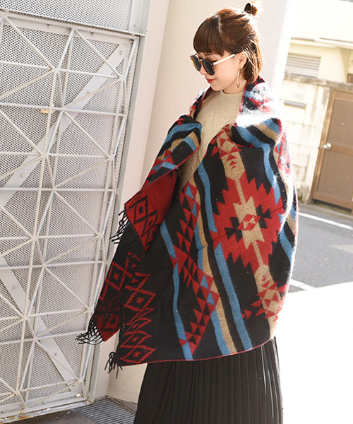 Coca コカ の オルテガ柄ふんわり大判ストール ストール ショール Wear