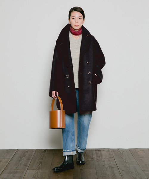 Curensology（カレンソロジー）の「オーバーサイズコート（ピーコート