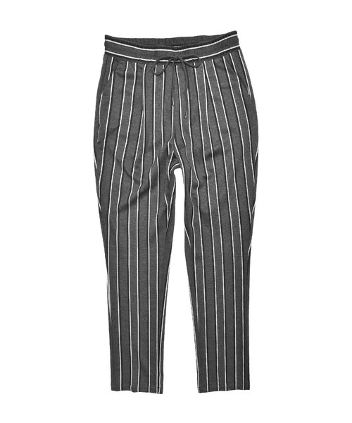 MinoriTY（マイノリティ）の「イージーテーパードストライプパンツ/ポンチ素材（その他パンツ・メンズ・ブラック/ネイビー/グレー/ブラック系その他/グレー系その他/ブルー系その他・M/L/XL）」の17枚目の写真
