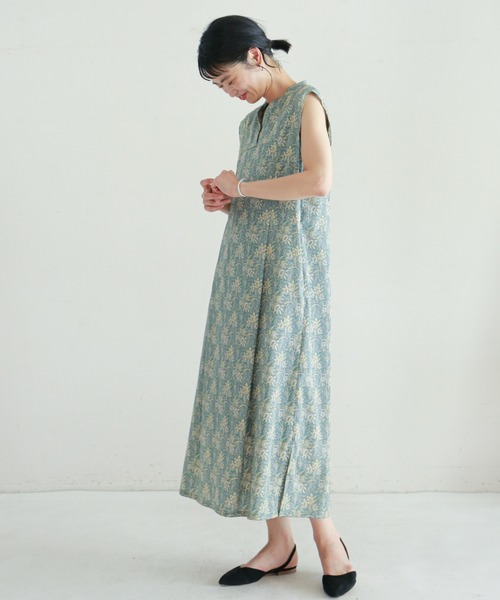 NOMBRE IMPAIR（ノンブルアンペール）の「シックトーンフラワー