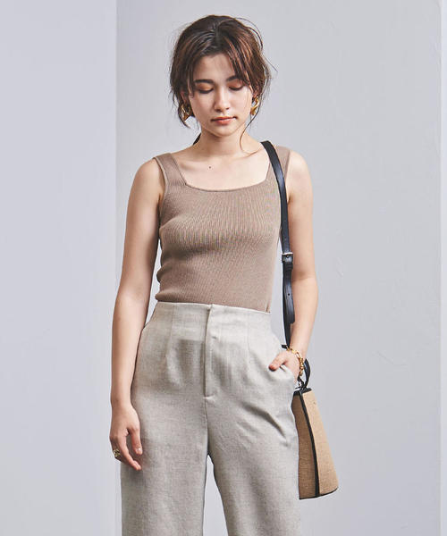 UNITED ARROWS(ユナイテッドアローズ)の「UBCB C/NY リブ キャミソール◆(キャミソール・レディース・ベージュ/ブラック・FREE)」の4枚目の写真