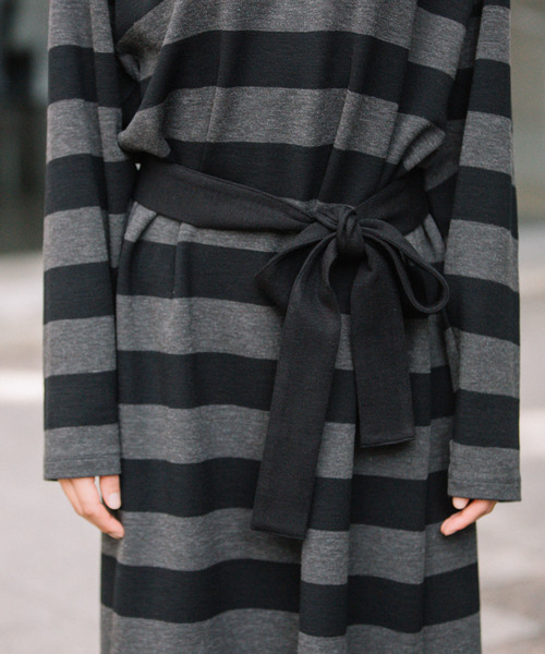 Munich(ミューニック)の「ストレッチポンチ ベルト付きワンピース(ワンピース・レディース・ブラック/チャコールグレー×ブラック/カーキ/キャメル・FREE)」の17枚目の写真