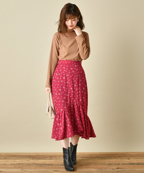 natural couture(ナチュラルクチュール)の「プチボトルネックリブT(Tシャツ/カットソー・レディース・ブラック/キャメル/ピンクベージュ/ライトベージュ・FREE)」の12枚目の写真