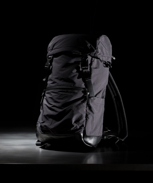 CRAMSHELL（クラムシェル）の「BACK PACK（バックパック/リュック・メンズ・ブラック・FREE）」の6枚目の写真