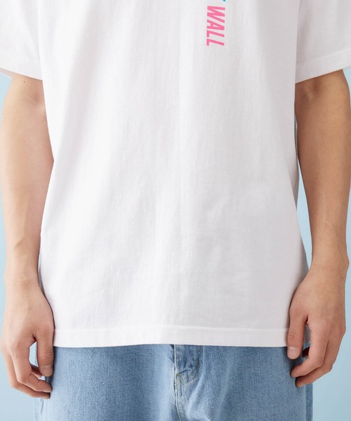 VANS(バンズ)の「VANS/ヴァンズ Vertical FLV S/S T-Shirt ロゴプリント半袖Tシャツ(Tシャツ/カットソー・メンズ・ホワイト/ブラック/サックスブルー・M/L/XL)」の8枚目の写真