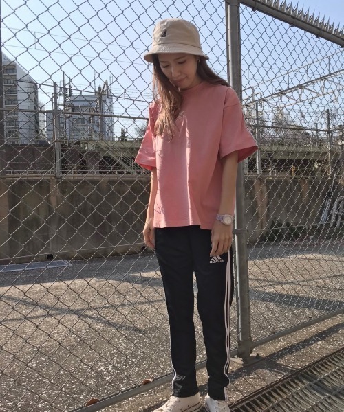 ROXY(ロキシー)の「【ムラサキスポーツ別注】ROXY RST202620M ビッグシルエット Tシャツ(Tシャツ/カットソー・レディース・パープル/ピンク/ホワイト・L/M)」の18枚目の写真