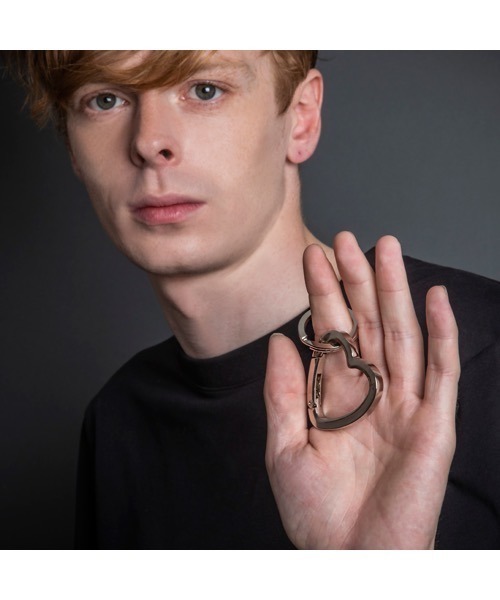 ARTEMIS KINGS/ﾗｰｼﾞﾊｰﾄｶﾗﾋﾞﾅｷｰﾘﾝｸﾞ（キーホルダー）｜ARTEMIS KINGS