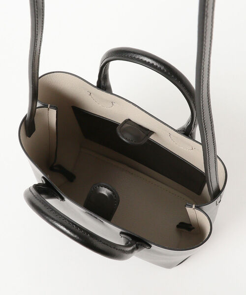 Ray BEAMS（レイビームス）の「YAHKI / ソフト ダブルフェイス バッグ（トートバッグ・レディース・ライトグレー/ブラック・ONE SIZE）」の15枚目の写真