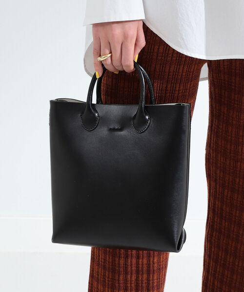 Ray BEAMS（レイビームス）の「YAHKI / ソフト ダブルフェイス バッグ（トートバッグ・レディース・ライトグレー/ブラック・ONE SIZE）」の17枚目の写真