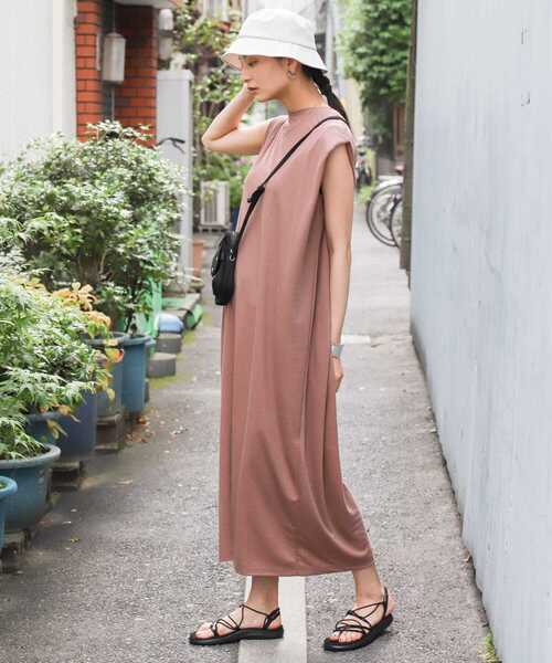 SENSE OF PLACE by URBAN RESEARCH（センスオブプレイスバイアーバンリサーチ）の「バックタックロングワンピース（ワンピース・レディース・ブラック/ライトブラウン/ベージュ/ピンク・ONE）」の12枚目の写真
