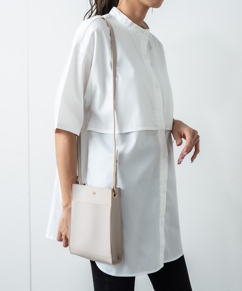 RASVOA(ラスボア)の「無地スクエアミニショルダーバッグ(ショルダーバッグ・レディース・グレー/ブラック/グレイッシュベージュ/グリーン・FREE)」の14枚目の写真