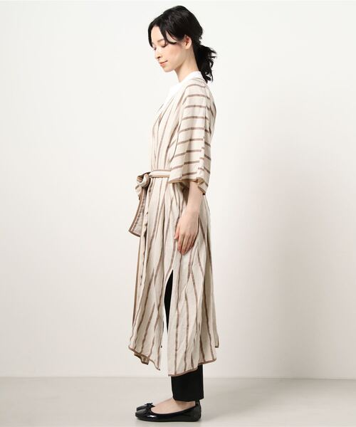 NICOLE CLUB(ニコル クラブ)の「【NICOLE CLUB】ドビーストライプパイピングガウン(その他アウター・レディース・ブラック/ベージュ・MEDIUM)」の3枚目の写真