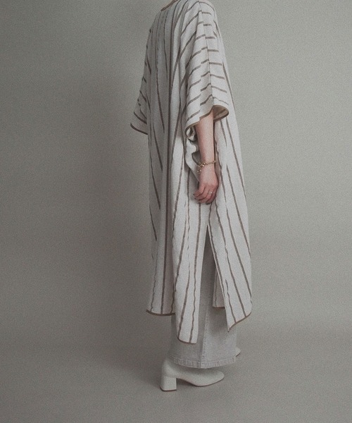 NICOLE CLUB(ニコル クラブ)の「【NICOLE CLUB】ドビーストライプパイピングガウン(その他アウター・レディース・ブラック/ベージュ・MEDIUM)」の11枚目の写真