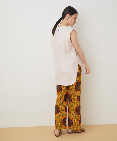 Champion(チャンピオン)の「【CHAMPION for ADAM ET ROPE'】別注タンクトップ(Tシャツ/カットソー・レディース・ブラック/ホワイト/ベージュ/ピンク・FREE)」の11枚目の写真