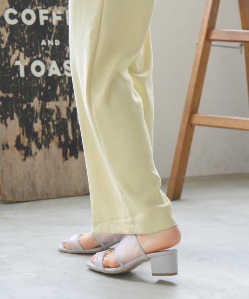 NOFALL(ノーフォール)の「ダブルベルトシアーチャンキーヒールサンダル(サンダル・レディース・ブラック/グレー/アイボリー/キャメル・LL/3L/SS/S/M/L)」の11枚目の写真