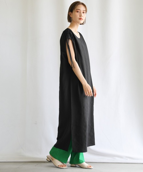 select MOCA(セレクトモカ)の「2WAYサッカーストライプワンピース(ワンピース・レディース・ブラック/オフホワイト/ミント・FREE)」の2枚目の写真