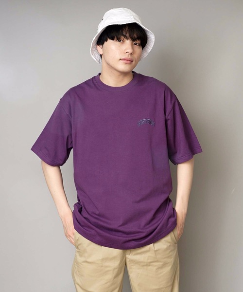 VISION STREET WEAR(ヴィジョンストリートウェア)の「【VISION STREET WEAR/ビジョンストリートウェア】サテンワッペン付き バックプリント ブランドロゴ刺繍 Tシャツ(Tシャツ/カットソー・メンズ・ブラック/ダークパープル/アイボリー・X-LARGE/LARGE/MEDIUM)」の7枚目の写真