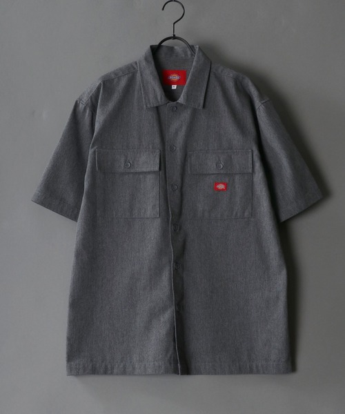 Dickies(ディッキーズ)の「【Dickies】 ディッキーズ T/Cツイル リラクシング ワークシャツ(シャツ/ブラウス・メンズ・チャコールグレー/ブラック/ベージュ/アイボリー/ホワイト系その他/グレー系その他/ブラック系その他/ベージュ系その他・M/L/XL)」の7枚目の写真