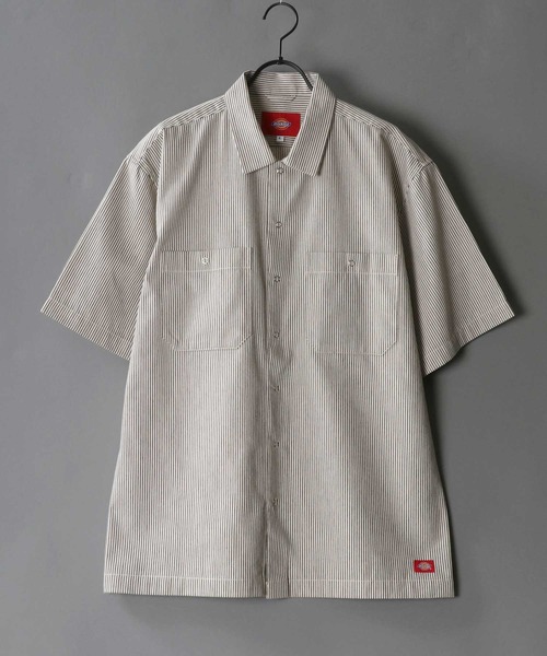 Dickies(ディッキーズ)の「【Dickies】 ディッキーズ T/Cツイル リラクシング ワークシャツ(シャツ/ブラウス・メンズ・チャコールグレー/ブラック/ベージュ/アイボリー/ホワイト系その他/グレー系その他/ブラック系その他/ベージュ系その他・M/L/XL)」の2枚目の写真