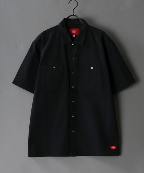 Dickies(ディッキーズ)の「【Dickies】 ディッキーズ T/Cツイル リラクシング ワークシャツ(シャツ/ブラウス・メンズ・チャコールグレー/ブラック/ベージュ/アイボリー/ホワイト系その他/グレー系その他/ブラック系その他/ベージュ系その他・M/L/XL)」の4枚目の写真