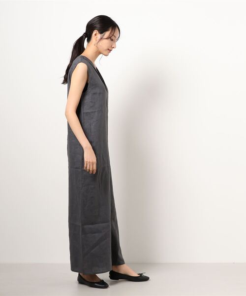 Alluge（アルージュ）の「フレアーシルエットコンビネゾン（つなぎ/オールインワン・レディース・ベージュ/スミクロ・FREE）」の13枚目の写真