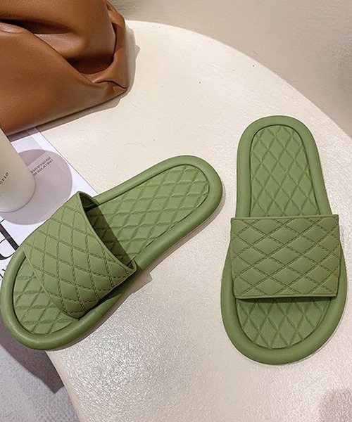 TeddyShop（テディショップ）の「男女兼用キルティング風シャワーサンダル（サンダル・メンズ・カーキ/ブラック/ベージュ/イエロー・23cm/25cm/24cm）」の9枚目の写真