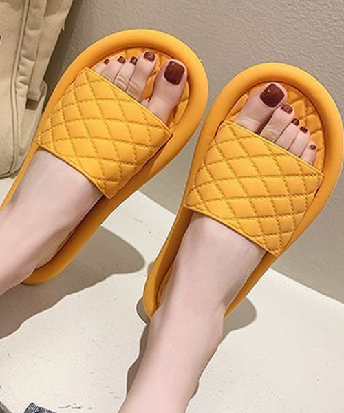 TeddyShop（テディショップ）の「男女兼用キルティング風シャワーサンダル（サンダル・メンズ・カーキ/ブラック/ベージュ/イエロー・23cm/25cm/24cm）」の12枚目の写真