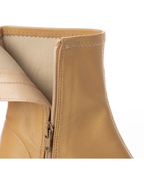 EVOL（イーボル）の「【EVOL】センターシームブーツ IR9611（ブーツ・レディース・ブラック/ベージュ/ブラウン・22.5cm/23.5cm/24.5cm/23.0cm/24.0cm/25.0cm）」の18枚目の写真