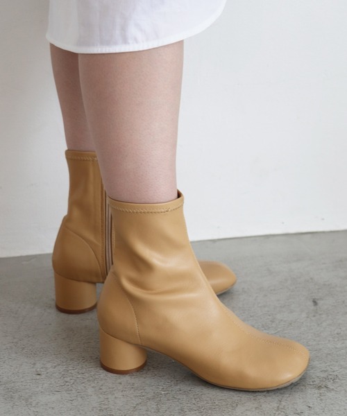 EVOL（イーボル）の「【EVOL】センターシームブーツ IR9611（ブーツ・レディース・ブラック/ベージュ/ブラウン・22.5cm/23.5cm/24.5cm/23.0cm/24.0cm/25.0cm）」の19枚目の写真