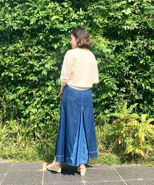 RIVE DROITE（リヴドロワ）の「上質で女性らしい雰囲気を醸し出す　アンゴラタッチドルマンニット（ニット/セーター・レディース・オフホワイト/グレー/レッド・FREE）」の10枚目の写真