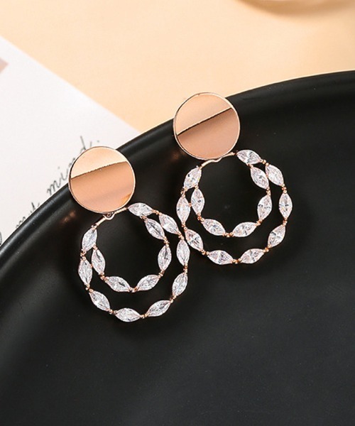 Futier land(フューティアランド)の「ビジューWリングピアス(ピアス(両耳用)・レディース・シルバー/ゴールド・FREE)」の2枚目の写真