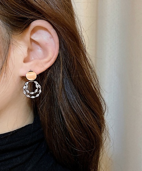 Futier land(フューティアランド)の「ビジューWリングピアス(ピアス(両耳用)・レディース・シルバー/ゴールド・FREE)」の4枚目の写真