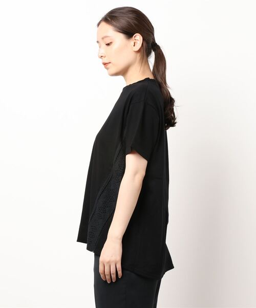 refinedworks（リファインドワークス）の「刺繍レース身頃切替PO（Tシャツ/カットソー・レディース・ブラック/ベージュ/オフホワイト・FREE）」の11枚目の写真