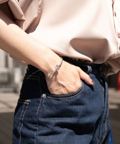 PairPair（ペアペア）の「ヘンケイバングル（バングル/リストバンド・レディース・D/C/B/A・FREE）」の4枚目の写真