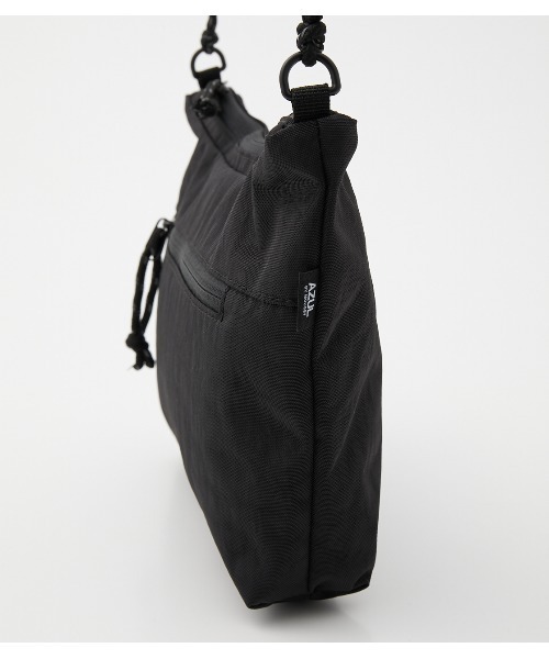 AZUL by moussy(アズールバイマウジー)の「NYLON SACOCHE/ナイロンサコッシュ(ショルダーバッグ・メンズ・ブラック/ベージュ・FREE)」の5枚目の写真