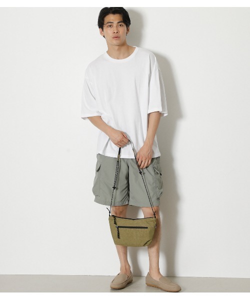 AZUL by moussy(アズールバイマウジー)の「NYLON SACOCHE/ナイロンサコッシュ(ショルダーバッグ・メンズ・ブラック/ベージュ・FREE)」の10枚目の写真