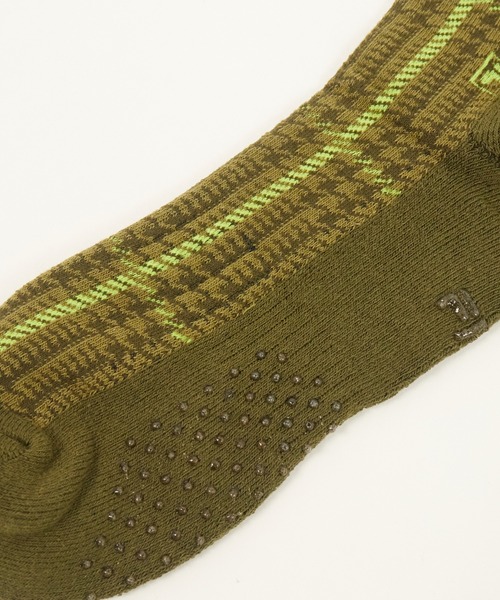 FILA（フィラ）の「【FILA GOLF/フィラゴルフ】ロゴ入り クルーソックス/持続消臭（ソックス/靴下・メンズ・ブラック/ネイビー/カーキ・FREE）」の6枚目の写真